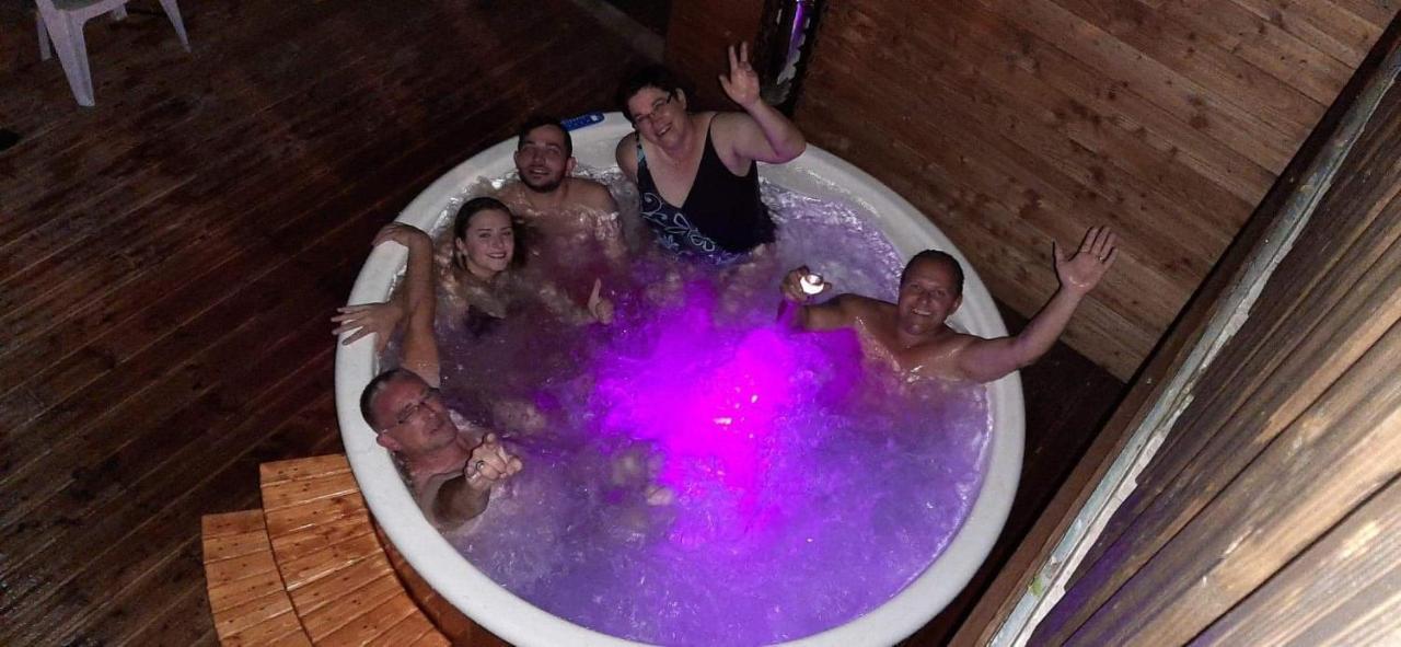 Haselbourg Au Chalet Bain Nordique Neuf Independant Calme Assure מראה חיצוני תמונה